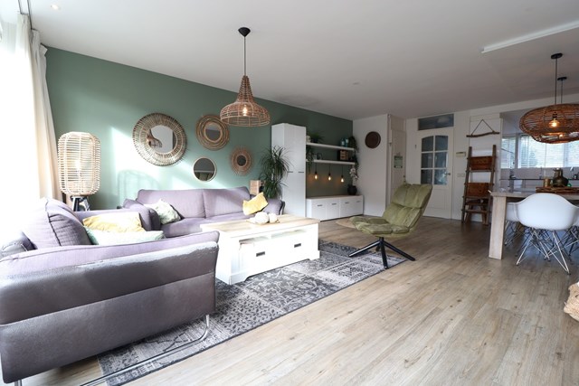 Foto 2: Diemen - Agaatvlinder - Foto 2