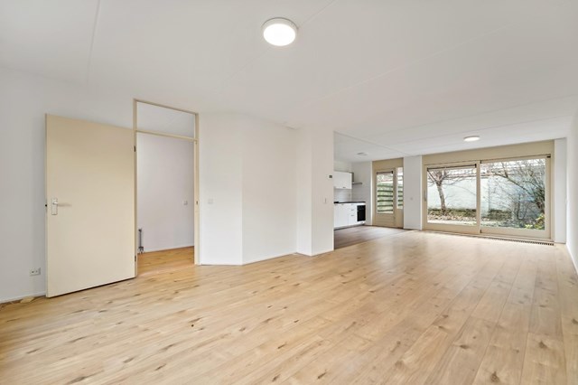 Foto 2: Den Haag - Haagsestraat - Foto 2