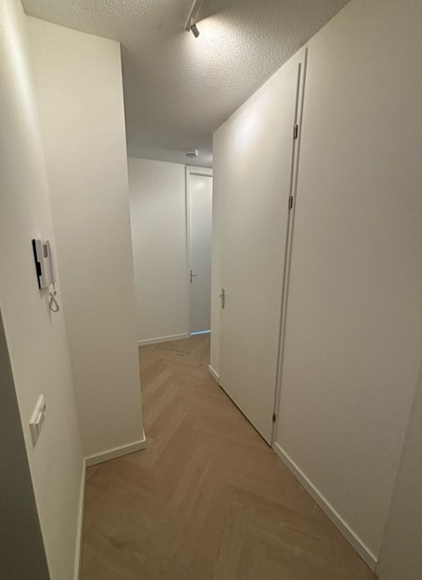 Foto 2: Hoofddorp - Niemeyerstraat - Foto 2