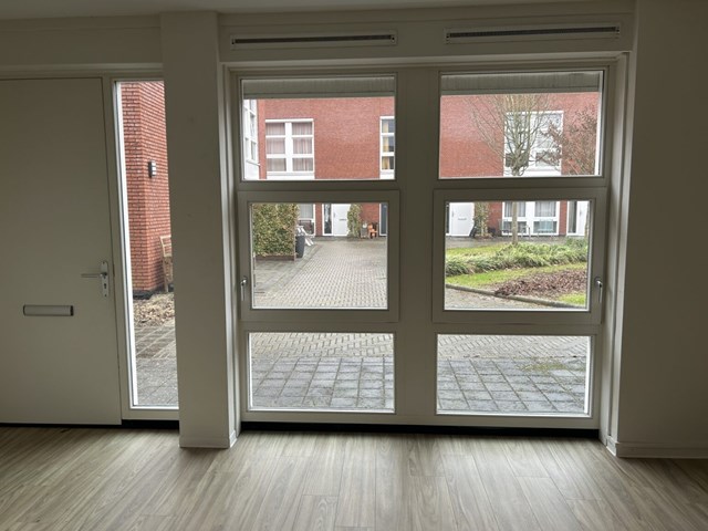Foto 7: Tilburg - Lariksplaats - Foto 7