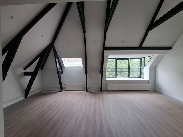 Foto 7: Groningen - Akerkhof - Foto 7
