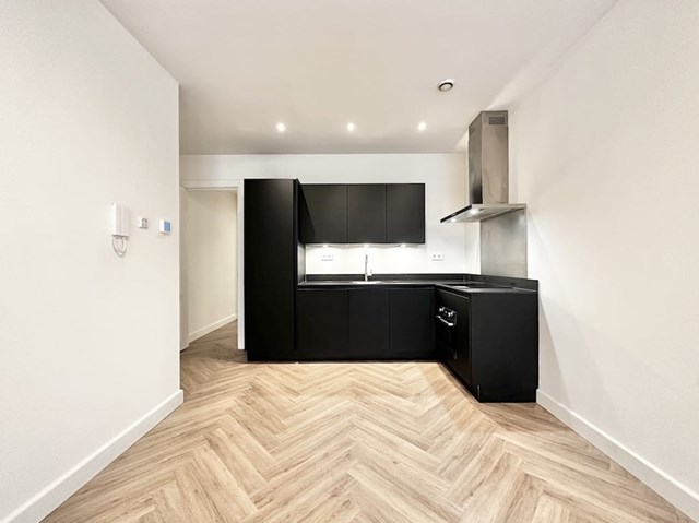 Foto 2: Amsterdam - Van Ostadestraat - Foto 2