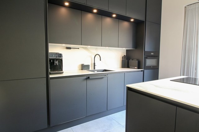 Foto 6: Utrecht - Athenestraat - Foto 6