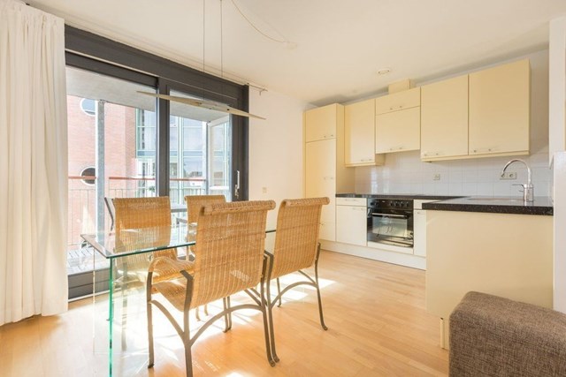 Foto 7: Den Haag - Grote Halstraat - Foto 7