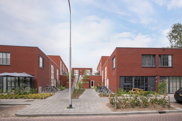 Foto 3: Tilburg - Lariksplaats - Foto 3