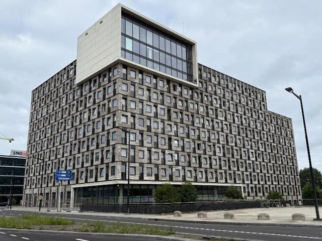 Foto 1: Amsterdam - Elizabeth Cady Stantonplein - Foto 1