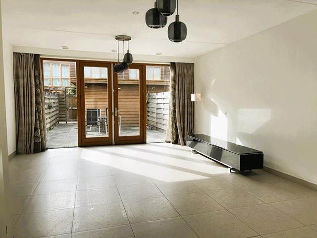 Foto 2: Uithoorn - Buitenhof - Foto 2