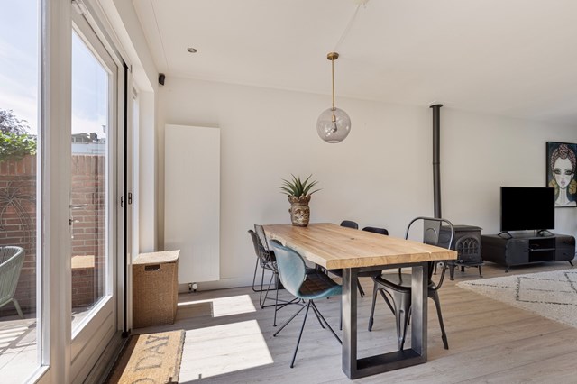 Foto 5: Hilversum - Van Kretschmar van Veenlaan - Foto 5