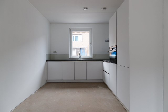 Foto 3: Eindhoven - Karel Doormanstraat - Foto 3