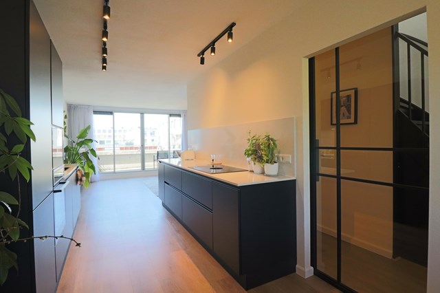 Foto 7: Amsterdam - C van Eesterenlaan - Foto 7