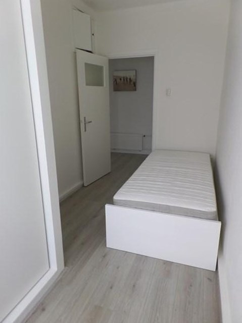 Foto 3: Eindhoven - Karel de Grotelaan - Foto 3