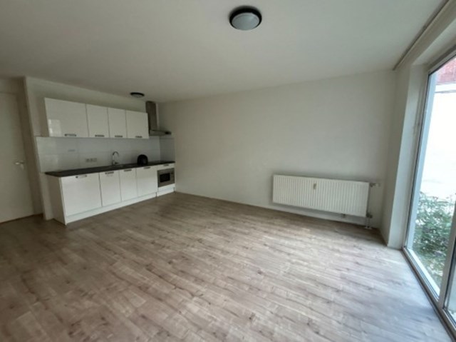 Foto 3: Groningen - Akerkhof - Foto 3