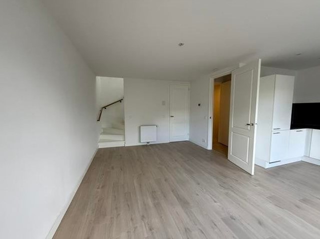 Foto 5: Amsterdam - Camperstraat - Foto 5