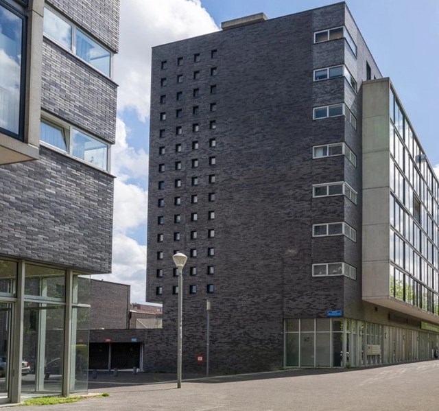 Foto 2: Rotterdam - Laan Op Zuid - Foto 2