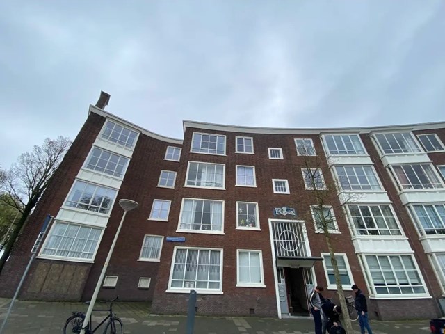 Foto 1: Den Haag - Monnickendamplein - Foto 1