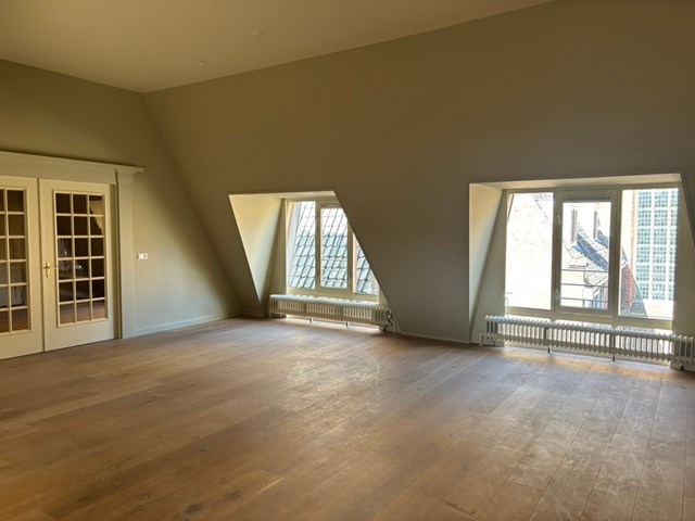 Foto 2: Hoorn (NH) - Noorderkerksteeg - Foto 2