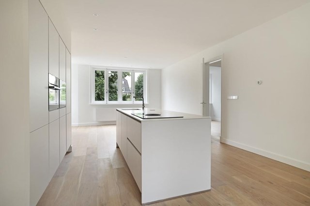 Foto 4: Amsterdam - Reijnier Vinkeleskade - Foto 4