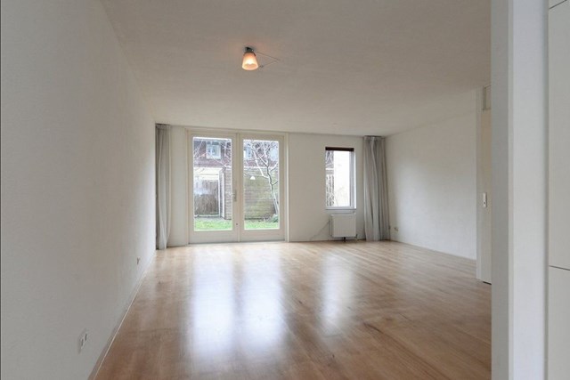 Foto 6: Delft - Laan van Braat - Foto 6