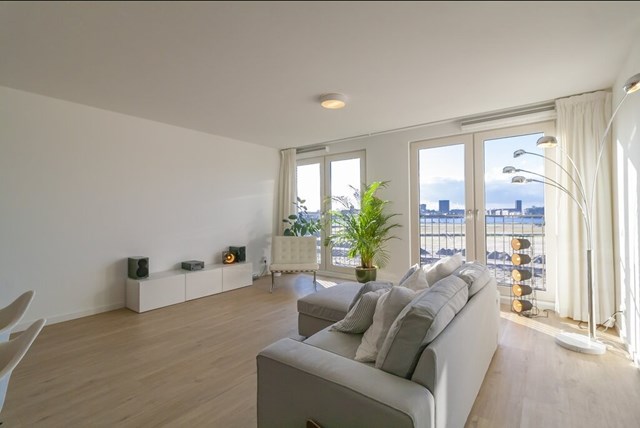 Foto 3: Amsterdam - Mary van der Sluisstraat - Foto 3