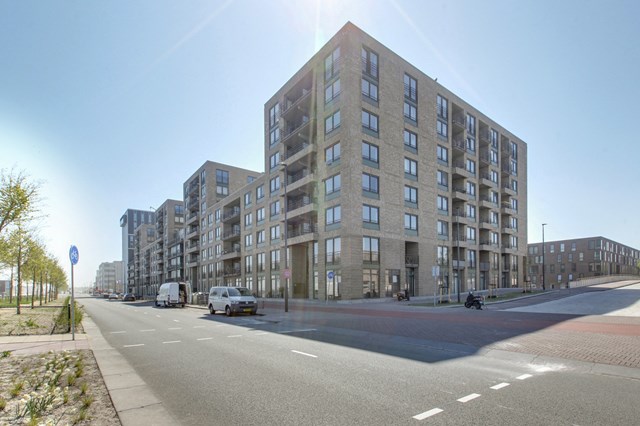Foto 3: Amsterdam - Bert Haanstrakade - Foto 3