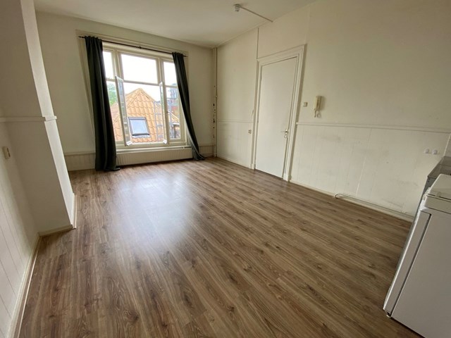 Foto 3: Groningen - Nieuwe Ebbingestraat - Foto 3