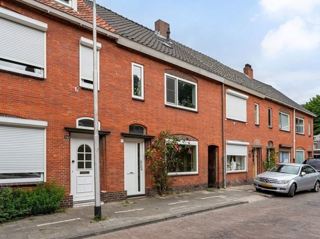 Foto 1: Tilburg - Hellebaardstraat - Foto 1