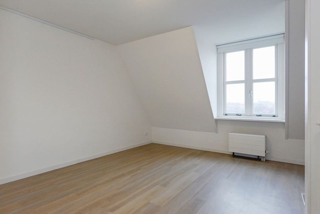 Foto 4: Delft - Zuiderstraat - Foto 4