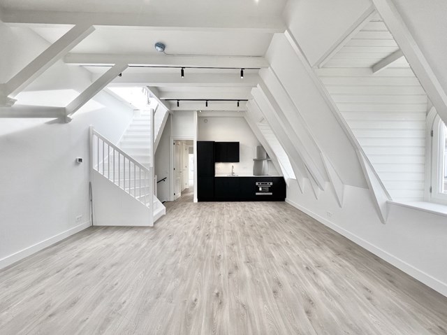 Foto 1: Amsterdam - Jacob van Lennepkade - Foto 1