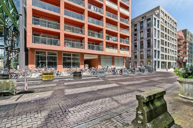 Foto 2: Amsterdam - Oostenburgermiddenstraat - Foto 2