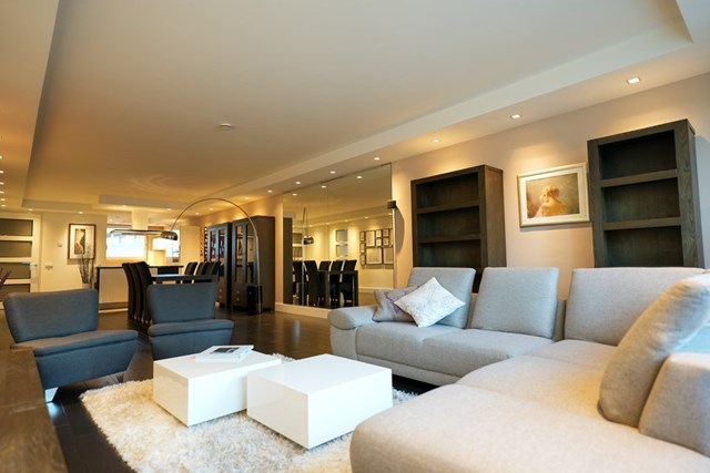 Foto 1: Diemen - Ouddiemerlaan - Foto 1