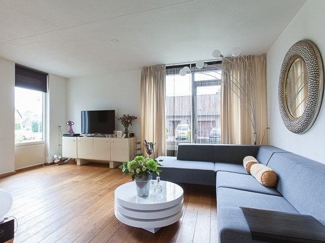 Foto 2: Geleen - Meeuwenlaan - Foto 2