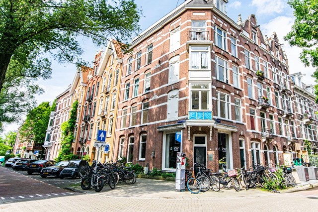Foto 1: Amsterdam - Derde Helmersstraat - Foto 1