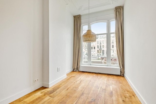 Foto 3: Amsterdam - Jacob van Lennepkade - Foto 3