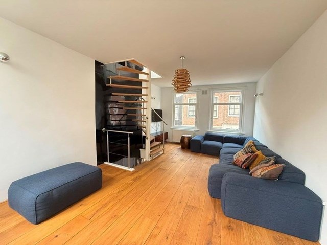 Foto 1: Amsterdam - Binnen Oranjestraat - Foto 1