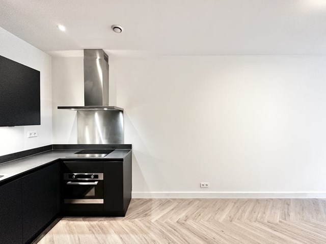 Foto 5: Amsterdam - Van Ostadestraat - Foto 5