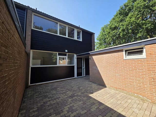 Foto 1: Emmen - Laan van de Bork - Foto 1