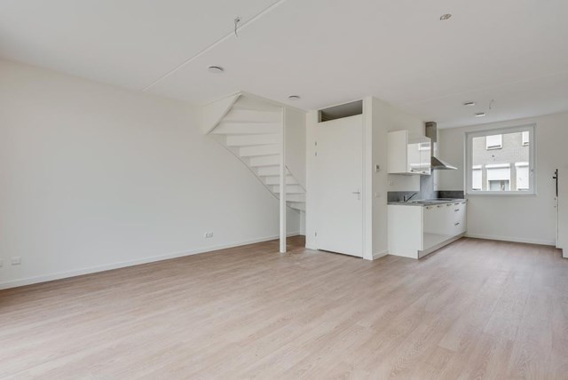 Foto 6: Maastricht - Generaal Eisenhowerstraat - Foto 6