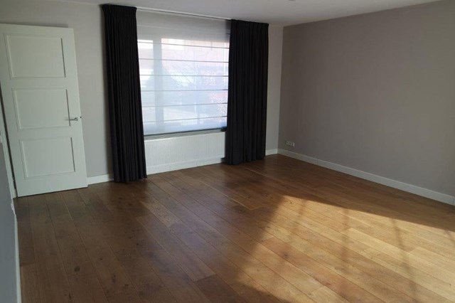 Foto 6: Eindhoven - Grastapijt - Foto 6