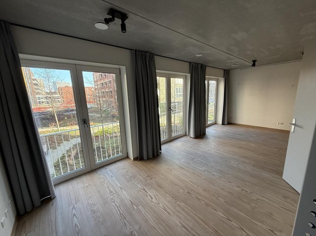 Foto 3: Amsterdam - Houthavenweg - Foto 3