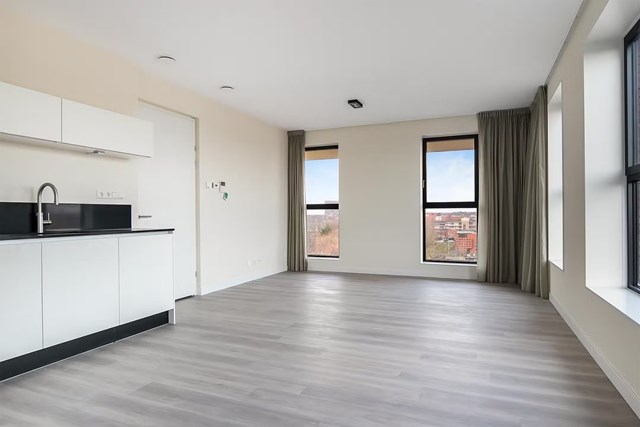 Foto 4: Hoofddorp - Bridgemankade - Foto 4