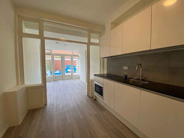 Foto 2: Groningen - Molukkenstraat - Foto 2