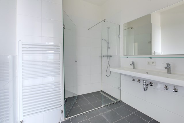 Foto 6: Amsterdam - Fred Roeskestraat - Foto 6