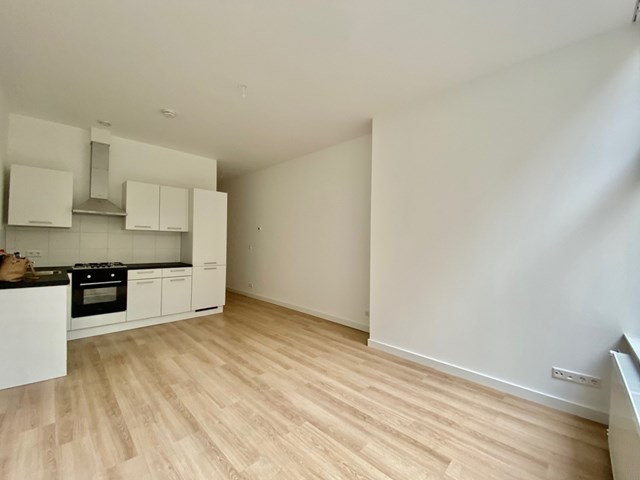 Foto 1: Rotterdam - Mathenesserlaan - Foto 1