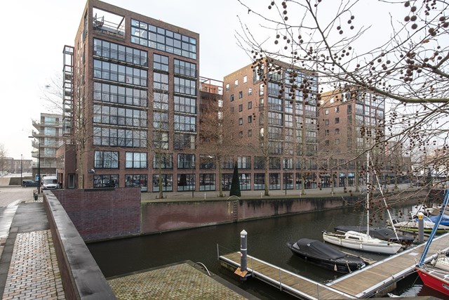 Foto 1: Amsterdam - Krijn Taconiskade - Foto 1