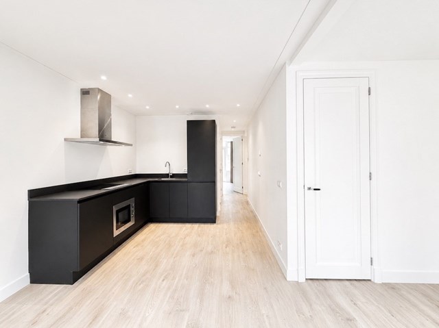 Foto 1: Amsterdam - Sint Willibrordusstraat - Foto 1