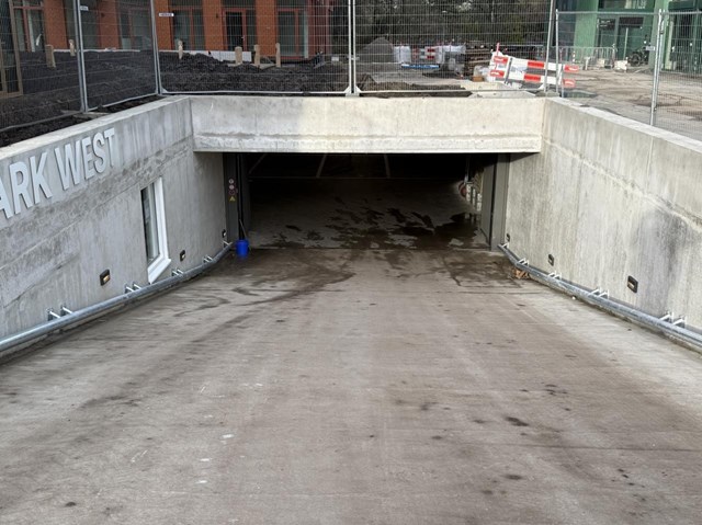 Foto 3: Amsterdam - Haarlemmerweg - Foto 3