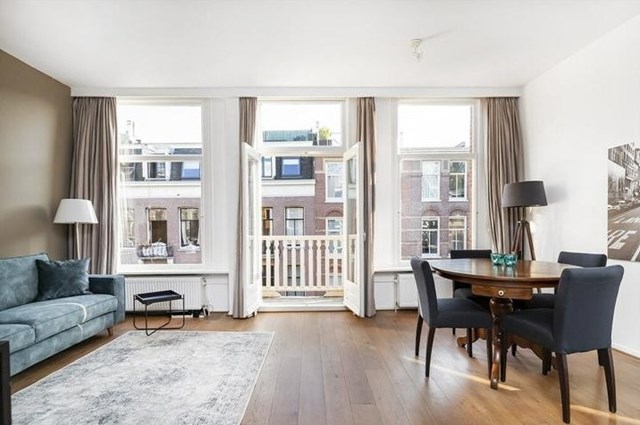 Foto 3: Amsterdam - Van Eeghenstraat - Foto 3
