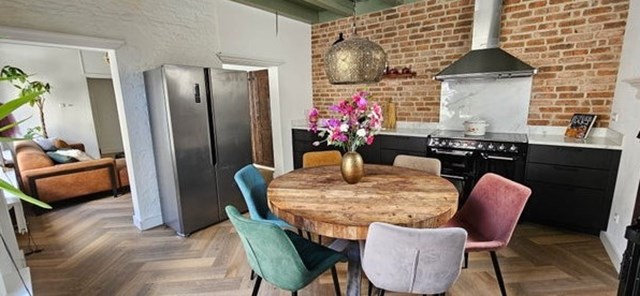 Foto 7: Leiden - Nieuwsteeg - Foto 7