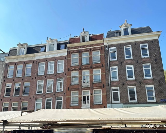 Foto 1: Amsterdam - Albert Cuypstraat - Foto 1
