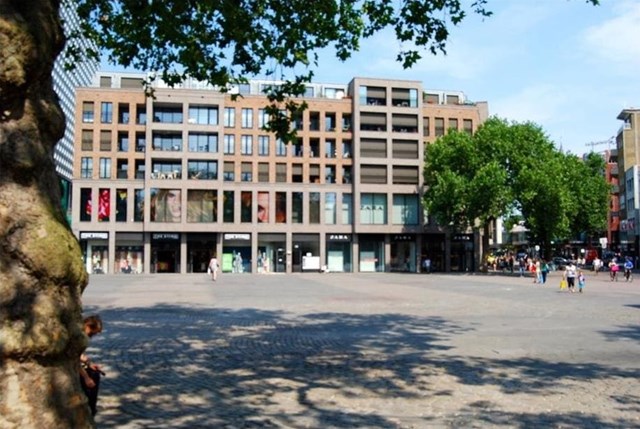 Foto 1: Utrecht - Hollandse Toren - Foto 1